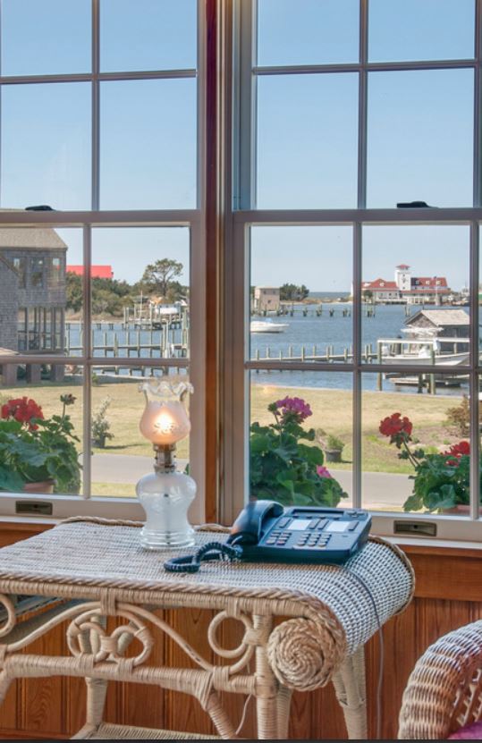 Harbor View Rooms callout